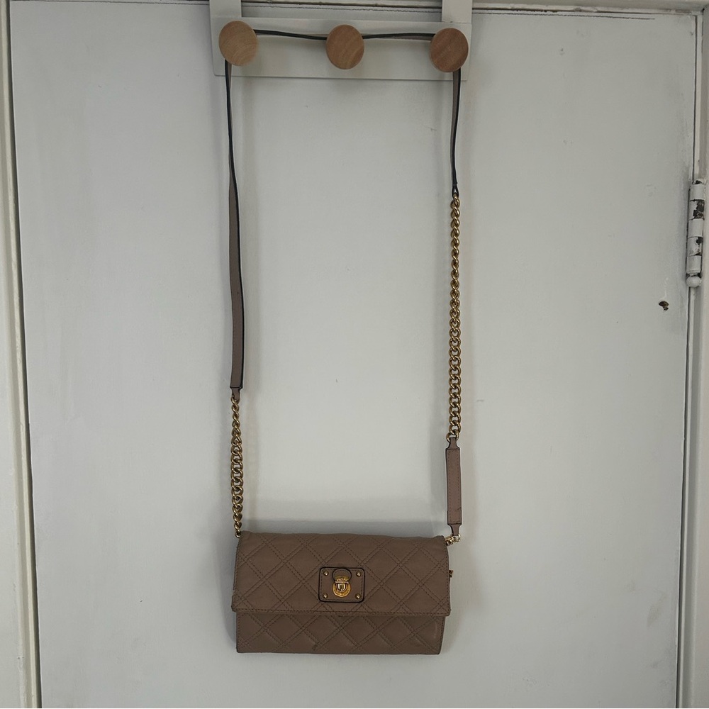 Marc Jacob’s Quilted Crossbody Clutch